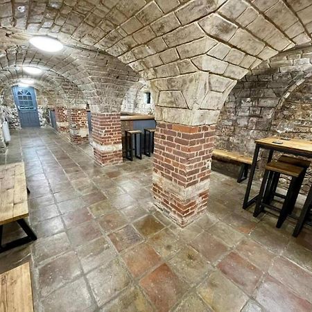 Lydney House Swaffham Sleeps 22 Villa Buitenkant foto