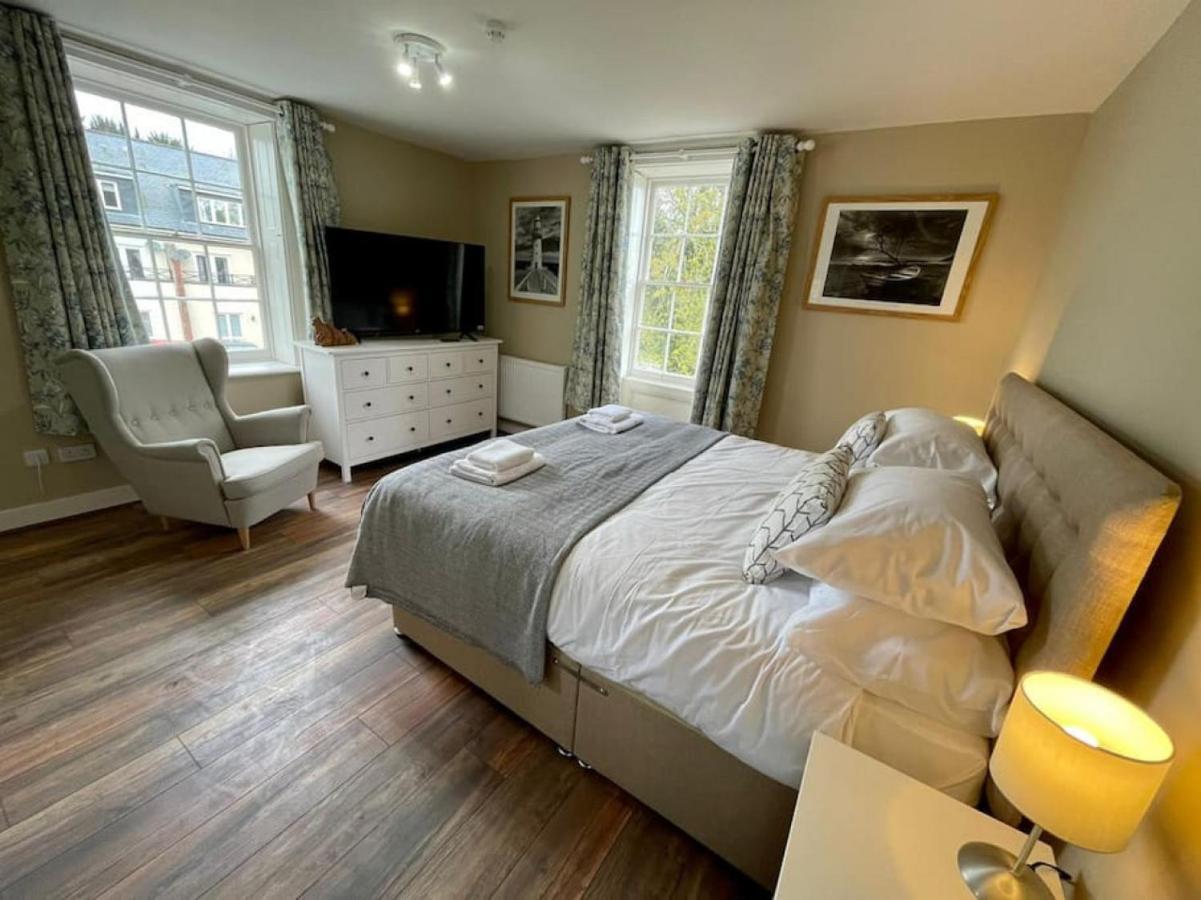 Lydney House Swaffham Sleeps 22 Villa Buitenkant foto