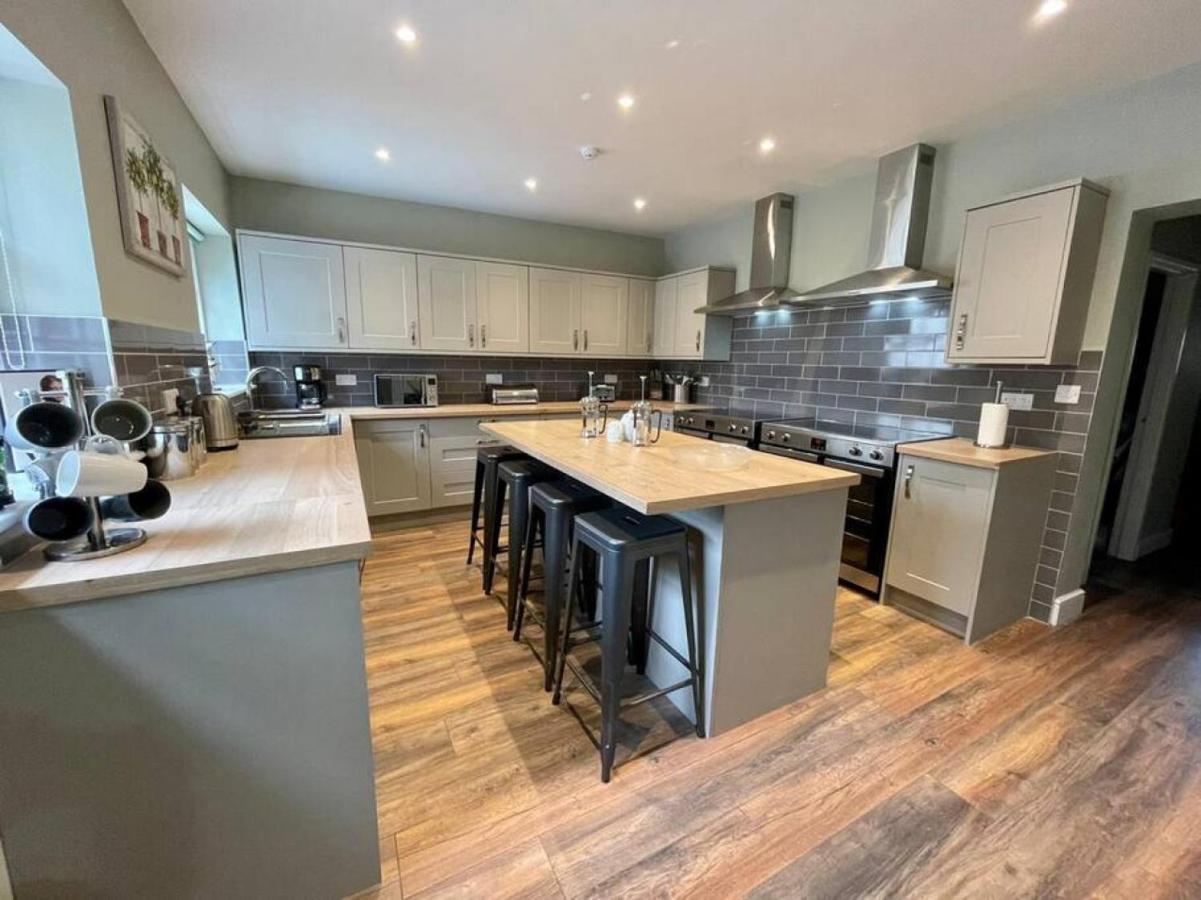 Lydney House Swaffham Sleeps 22 Villa Buitenkant foto